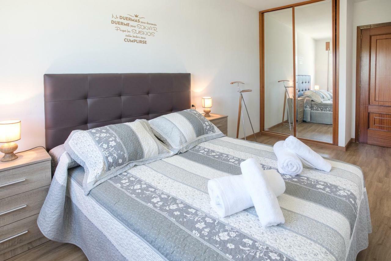 Jacobeando Apartment ซาร์เรีย ภายนอก รูปภาพ